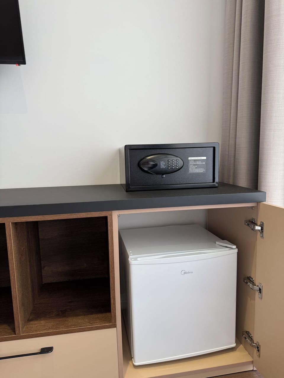 Comfort Double Room, Street View | Safe