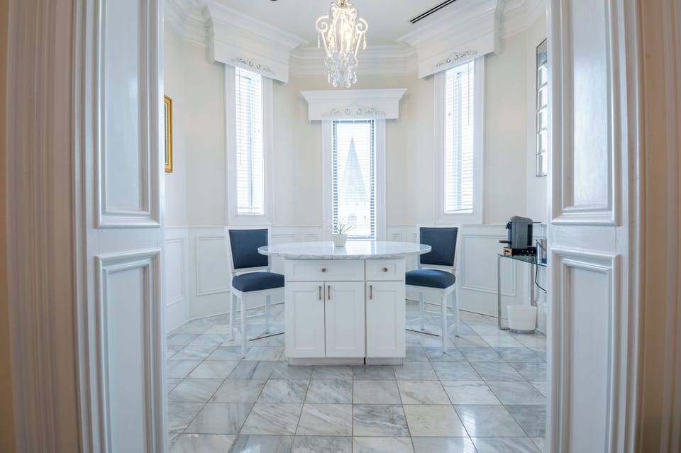 Presidential Suite | Free WiFi