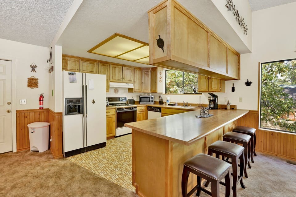 Cabin, Multiple Beds, Patio, Mountain View (2482) | Private kitchen