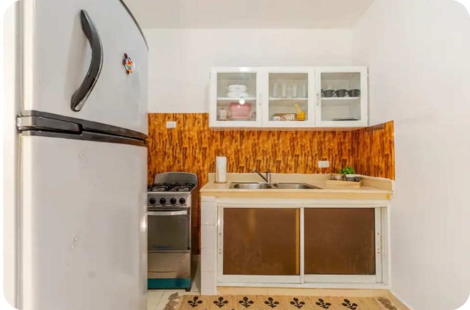 Apartment, 2 Bedrooms, Accessible, Smoking | Interior