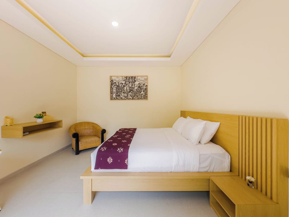 Villa, 2 Bedrooms, Pool View | 2 bedrooms, desk, laptop workspace, free WiFi