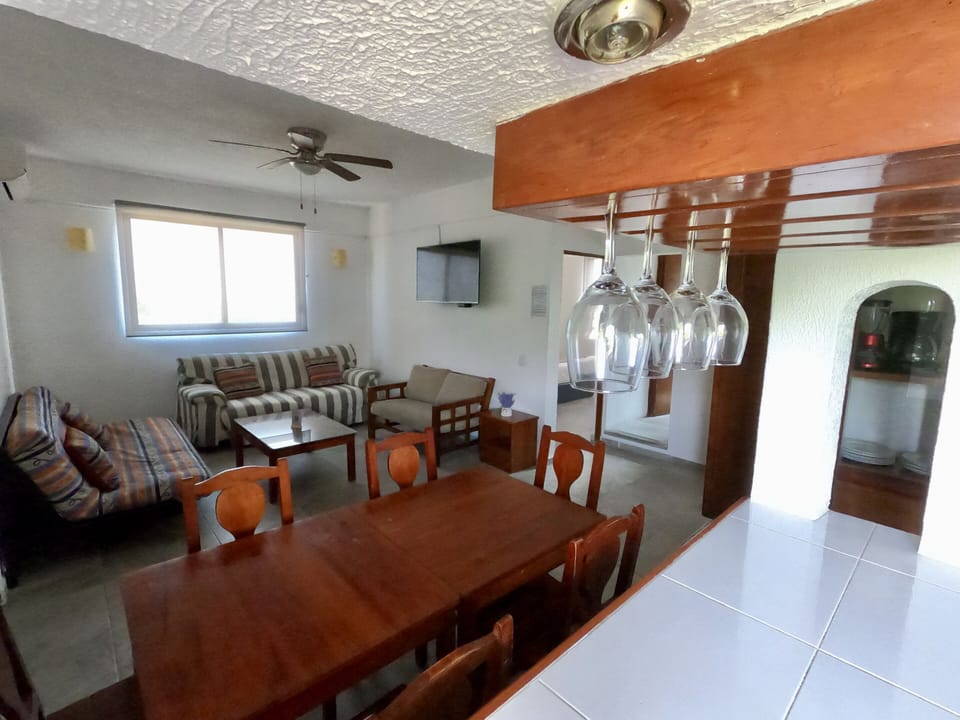 Master Suite P2 | Room amenity