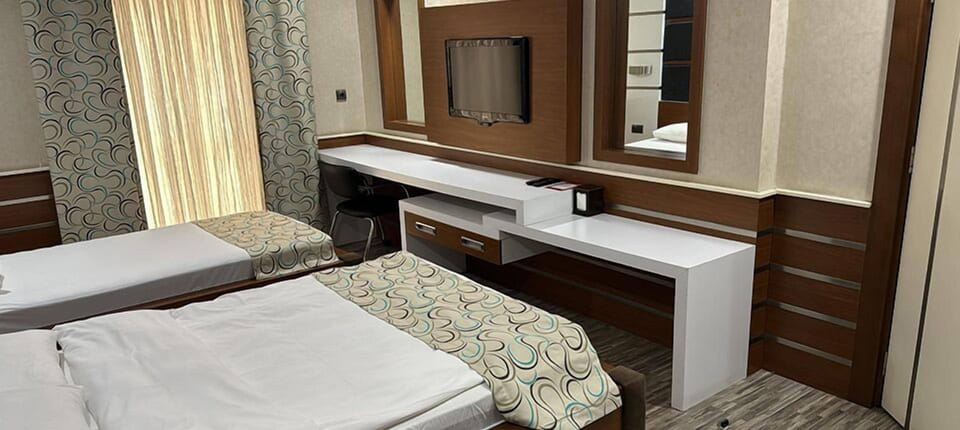 Classic Double or Twin Room | Laptop workspace, free WiFi