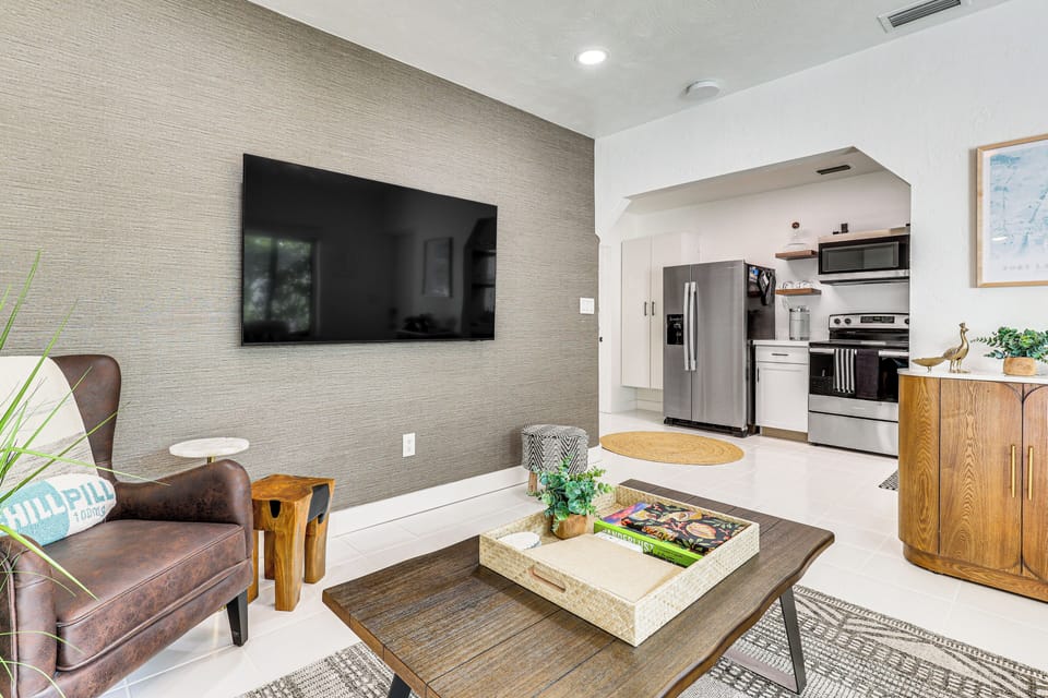 House (2 Bedrooms) | Interior