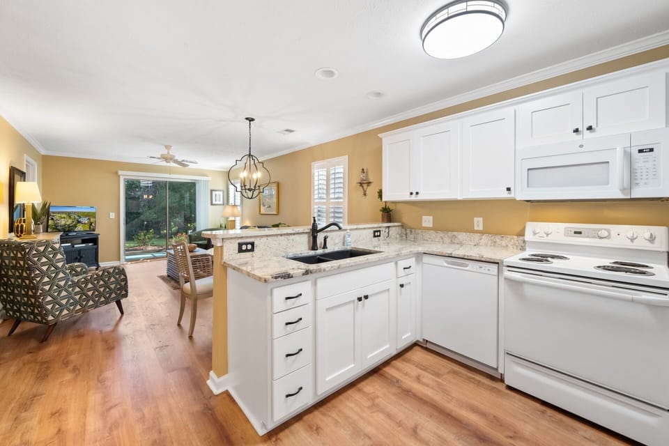 Condo, 2 Bedrooms | Private kitchen | Coffee/tea maker, fridge, oven, toaster