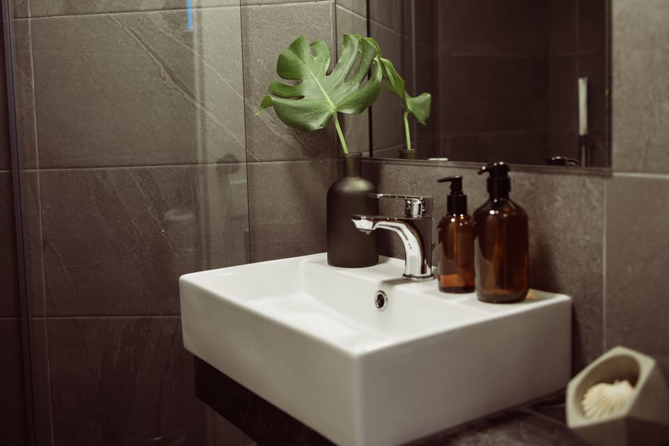 Single Room, 1 Twin Bed, Garden View | Bathroom | Deep soaking tub, hair dryer, slippers, towels