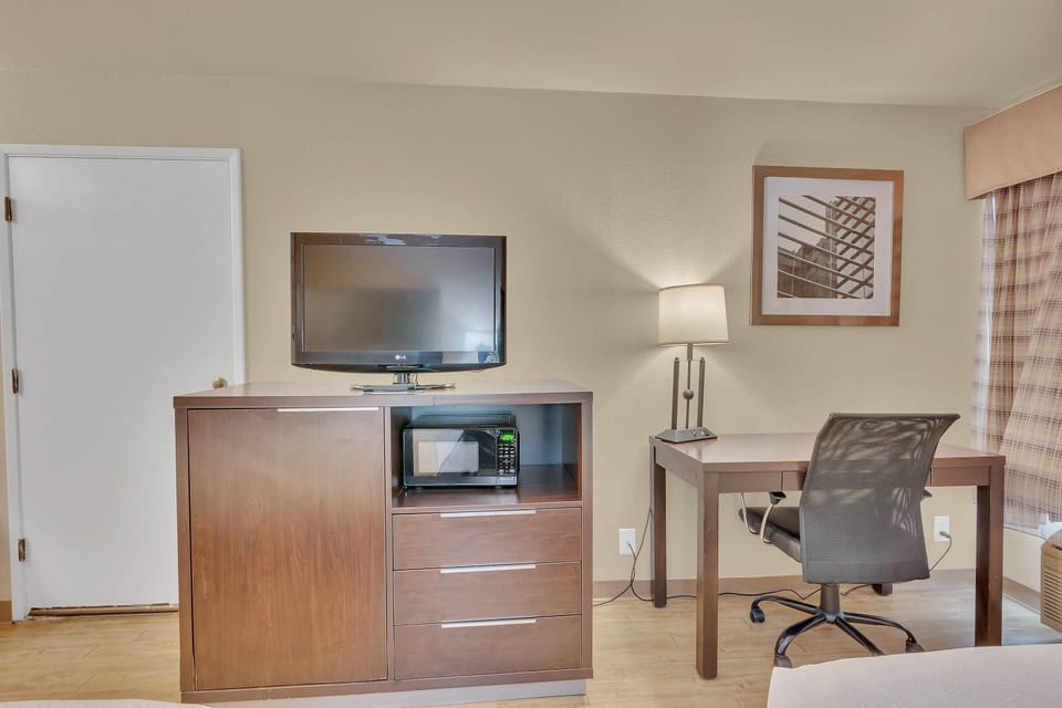 Standard Room, 2 Queen Beds, Non Smoking | Hypo-allergenic bedding, desk, laptop workspace, blackout drapes