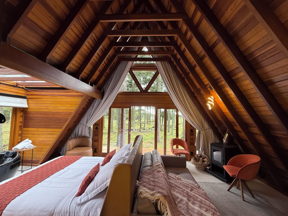 Deluxe Chalet | Premium bedding, down comforters, minibar, individually decorated