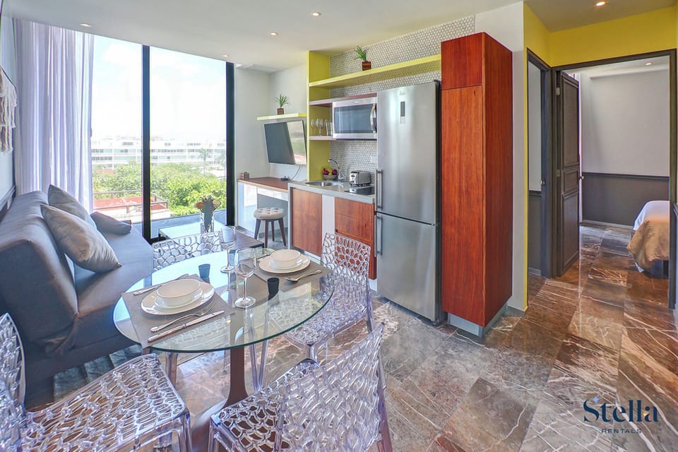 Apartment, Balcony, City View | Living area | Smart TV