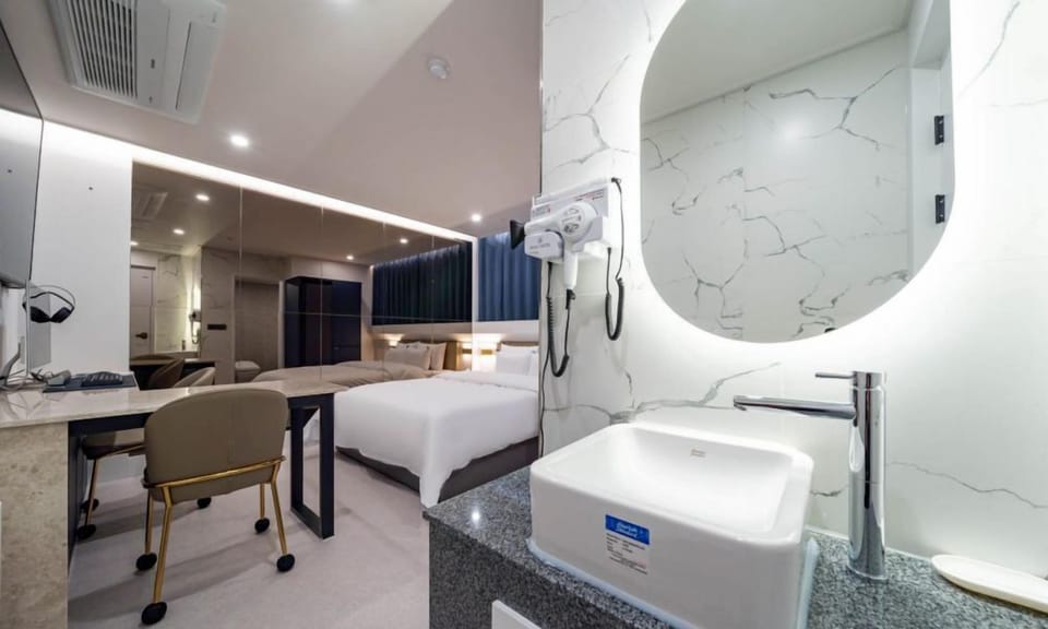 Superior Double Room | Individually decorated, individually furnished, free WiFi, bed sheets