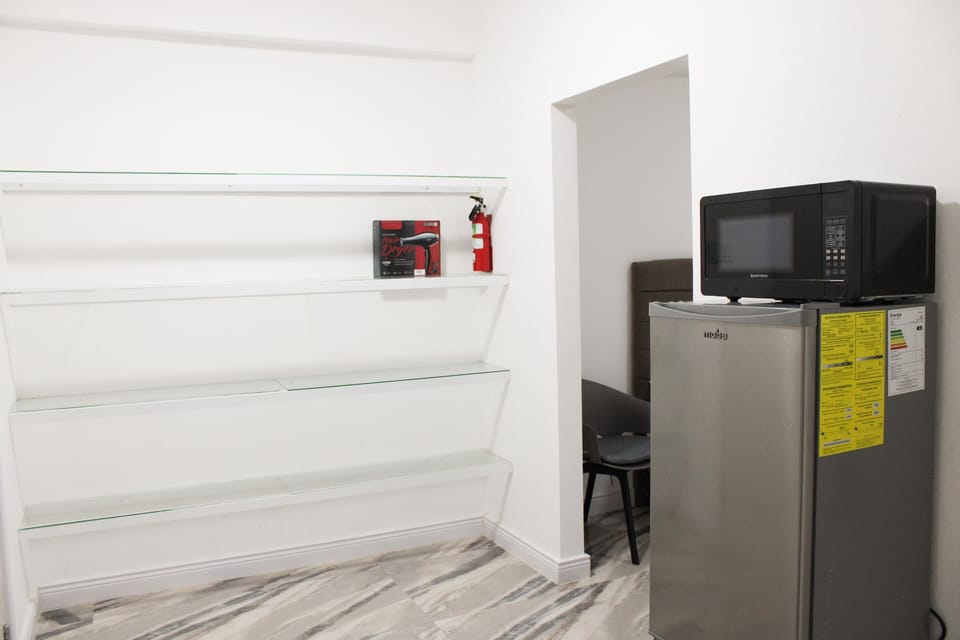 Deluxe Single Room | In-room safe, blackout drapes, soundproofing