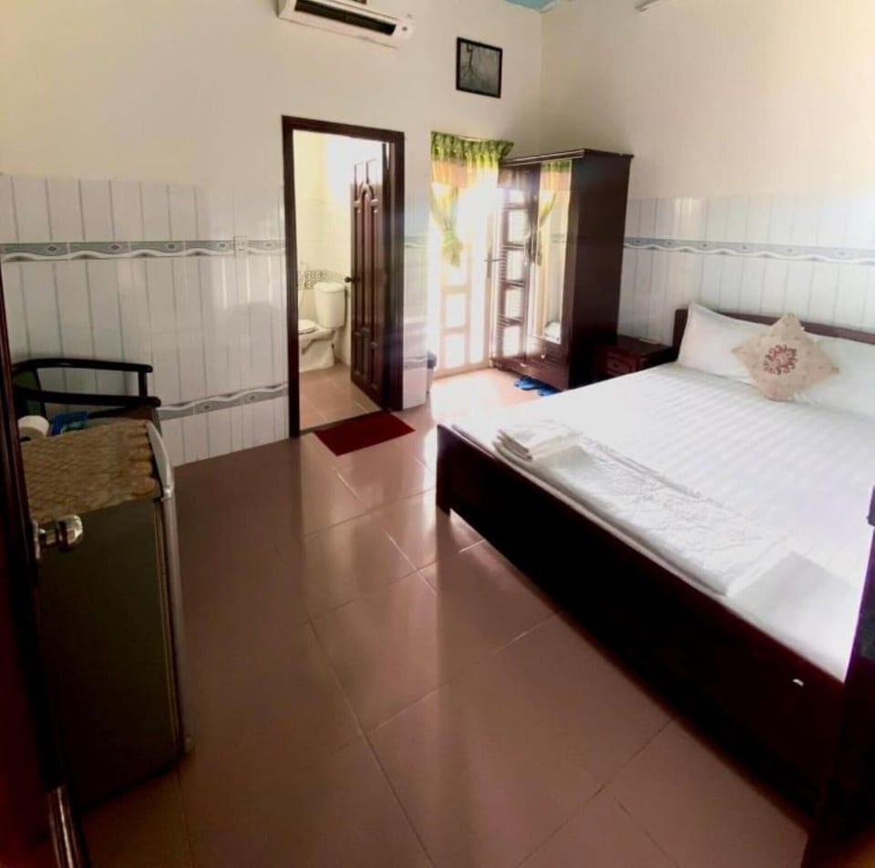 Double Room | Desk, soundproofing, free WiFi, bed sheets
