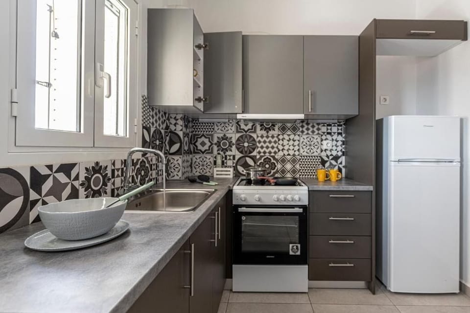 Family Triple Room, Balcony | Private kitchen