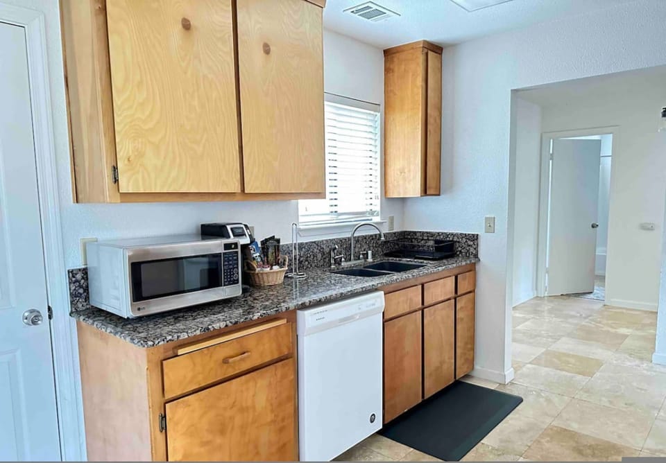 House | Private kitchen