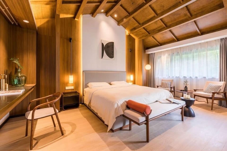 Senior Studio Suite | Soundproofing, free WiFi, bed sheets