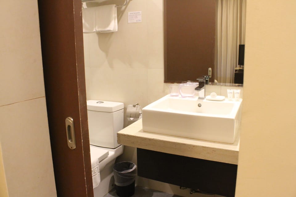 Superior Room | Bathroom sink