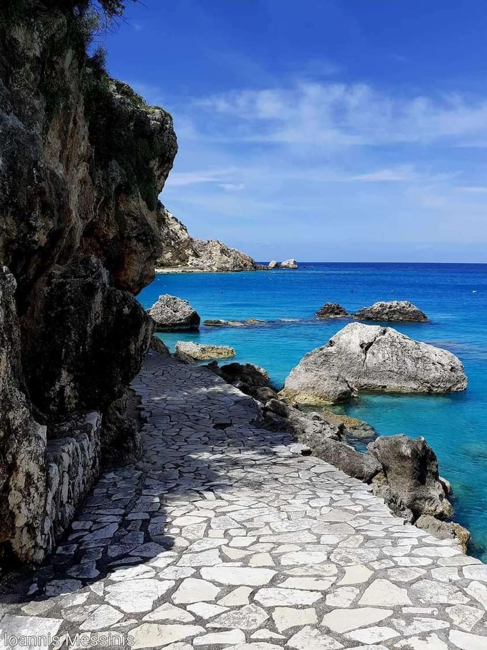 Serene Retreat- Sleeps 4, Wifi, Courtyard House in Peloponnese, Western Greece and the Ionian