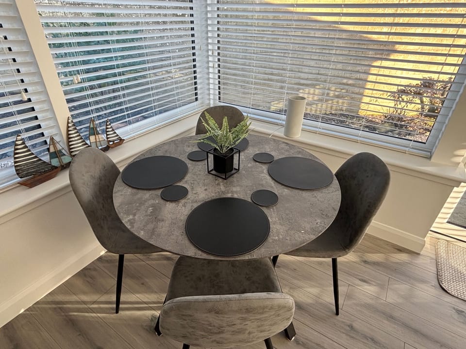 House | Dining
