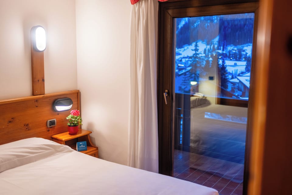 Camera Doppia Comfort | Desk, free WiFi, bed sheets