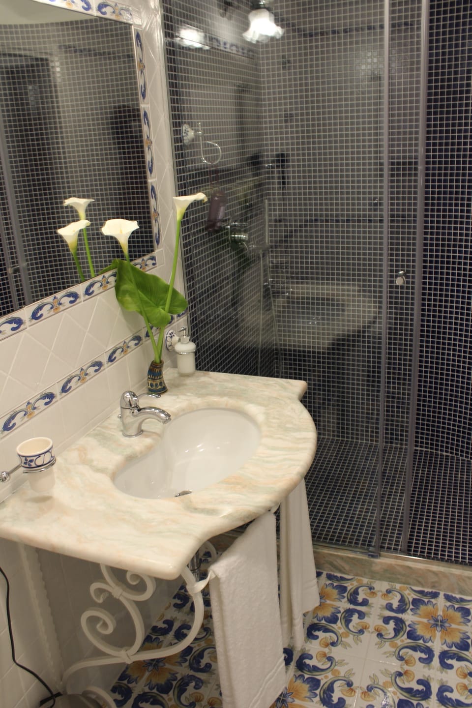 Deluxe Double Room, Sea View (Sogno) | Bathroom | Shower, free toiletries, hair dryer, bidet