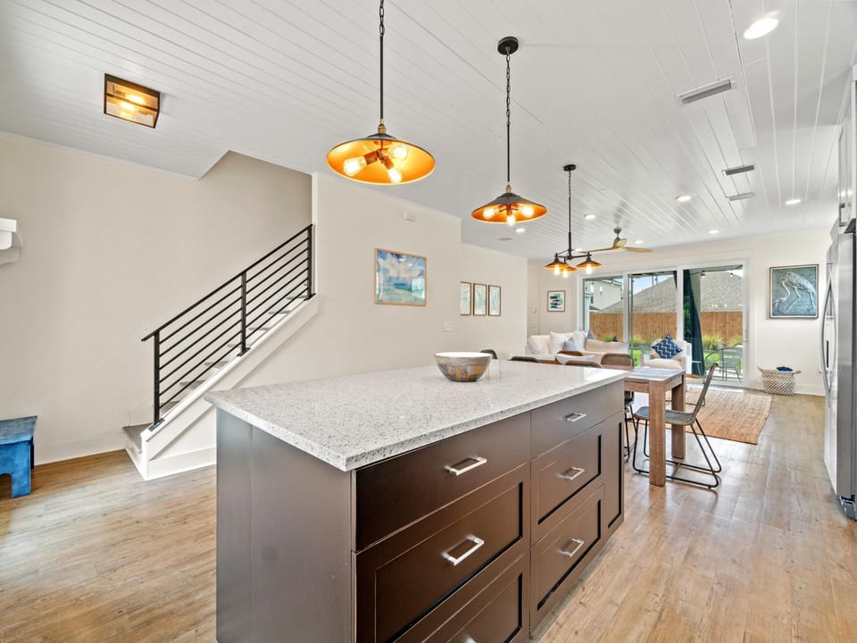Studio (4 Bedrooms) | Miscellaneous