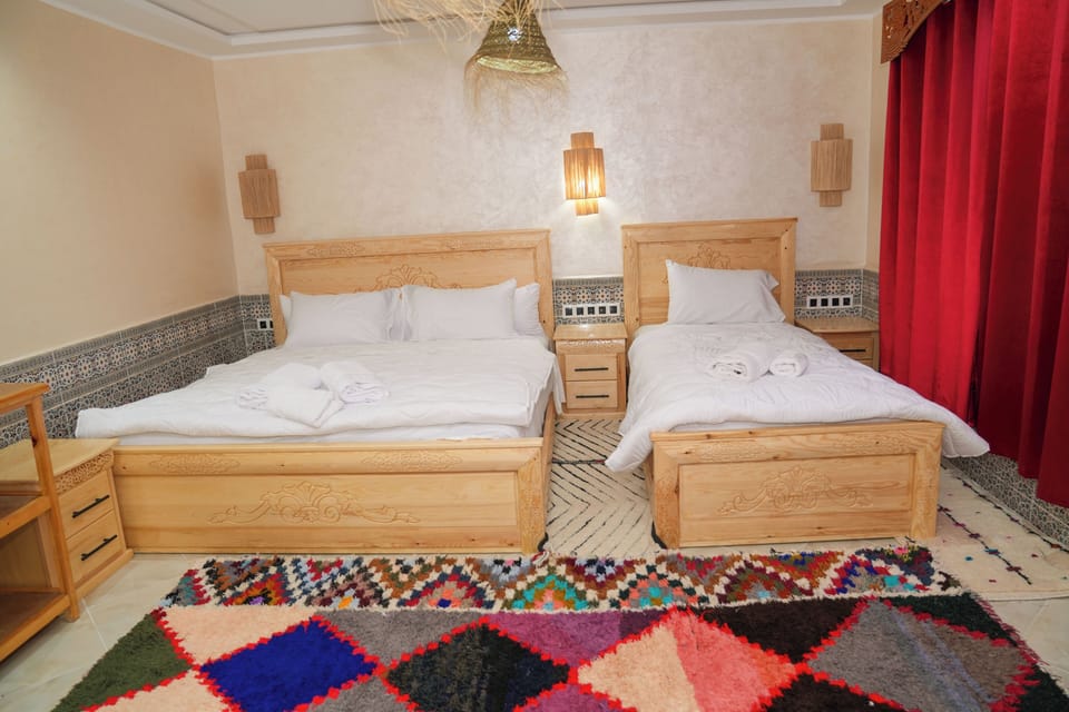 Triple Room, Private Bathroom | Blackout drapes, WiFi (free)