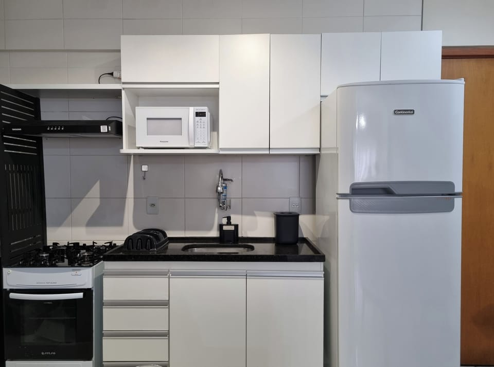Apartment | Private kitchen | Toaster, cookware/dishes/utensils