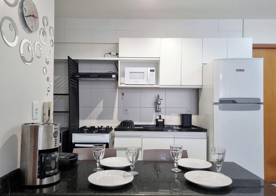 Apartment | Private kitchen | Toaster, cookware/dishes/utensils