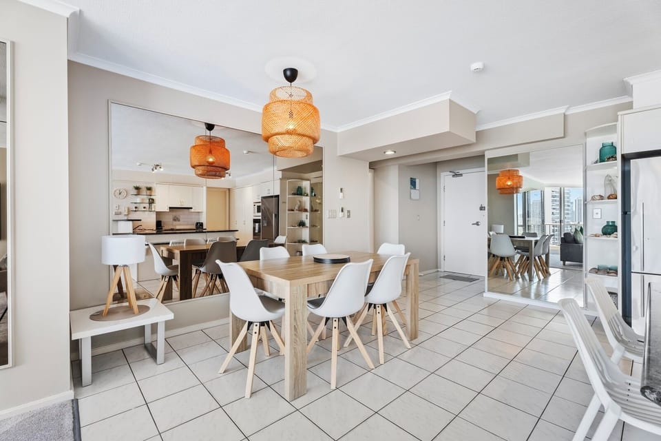 Apartment, Canal View | In-room dining