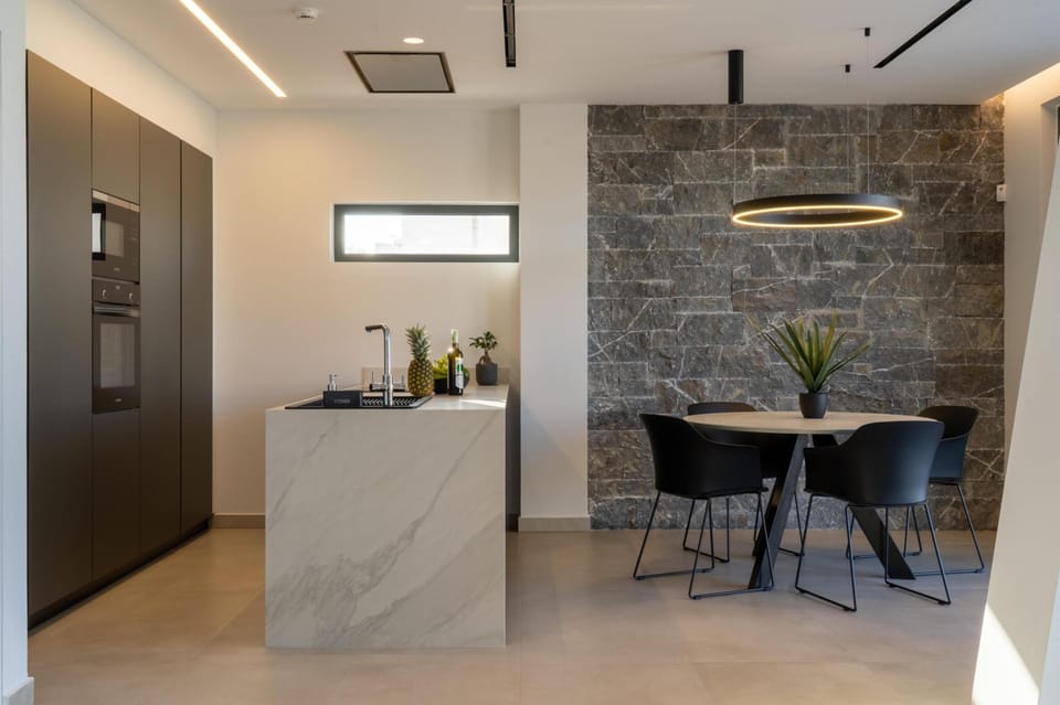 House | 2 bedrooms, soundproofing
