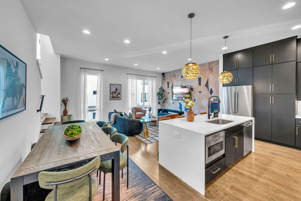 House | 4 bedrooms, desk, high-speed internet