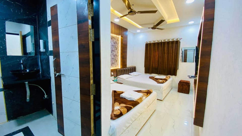 Deluxe Quadruple Room | WiFi (free)