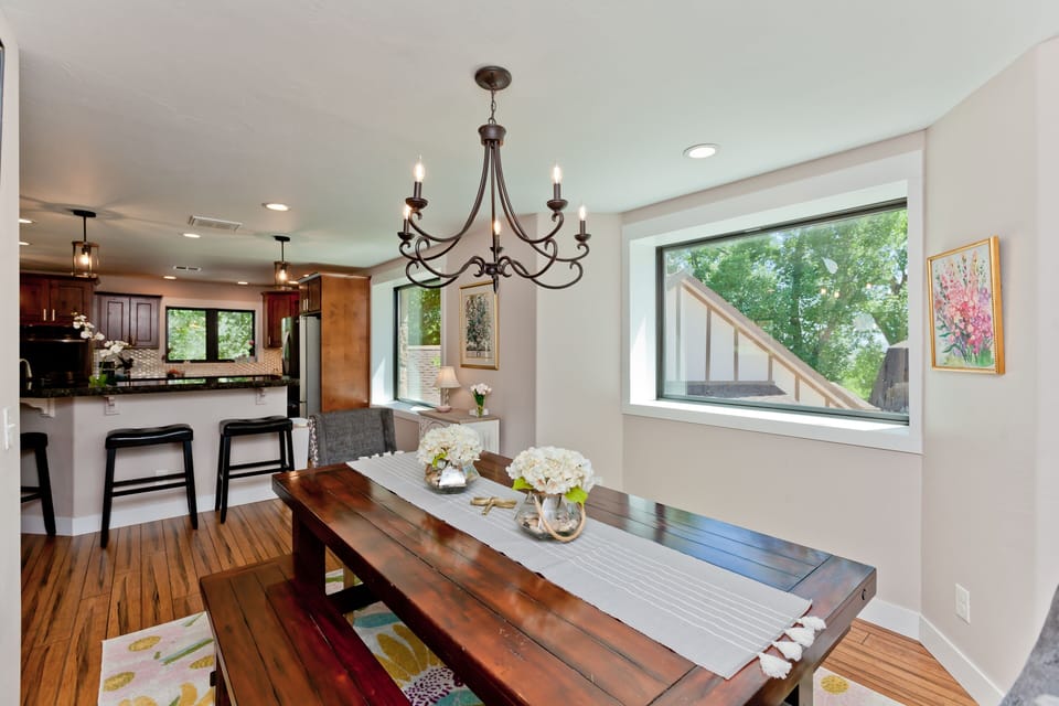 Villa, Multiple Bedrooms | Dining