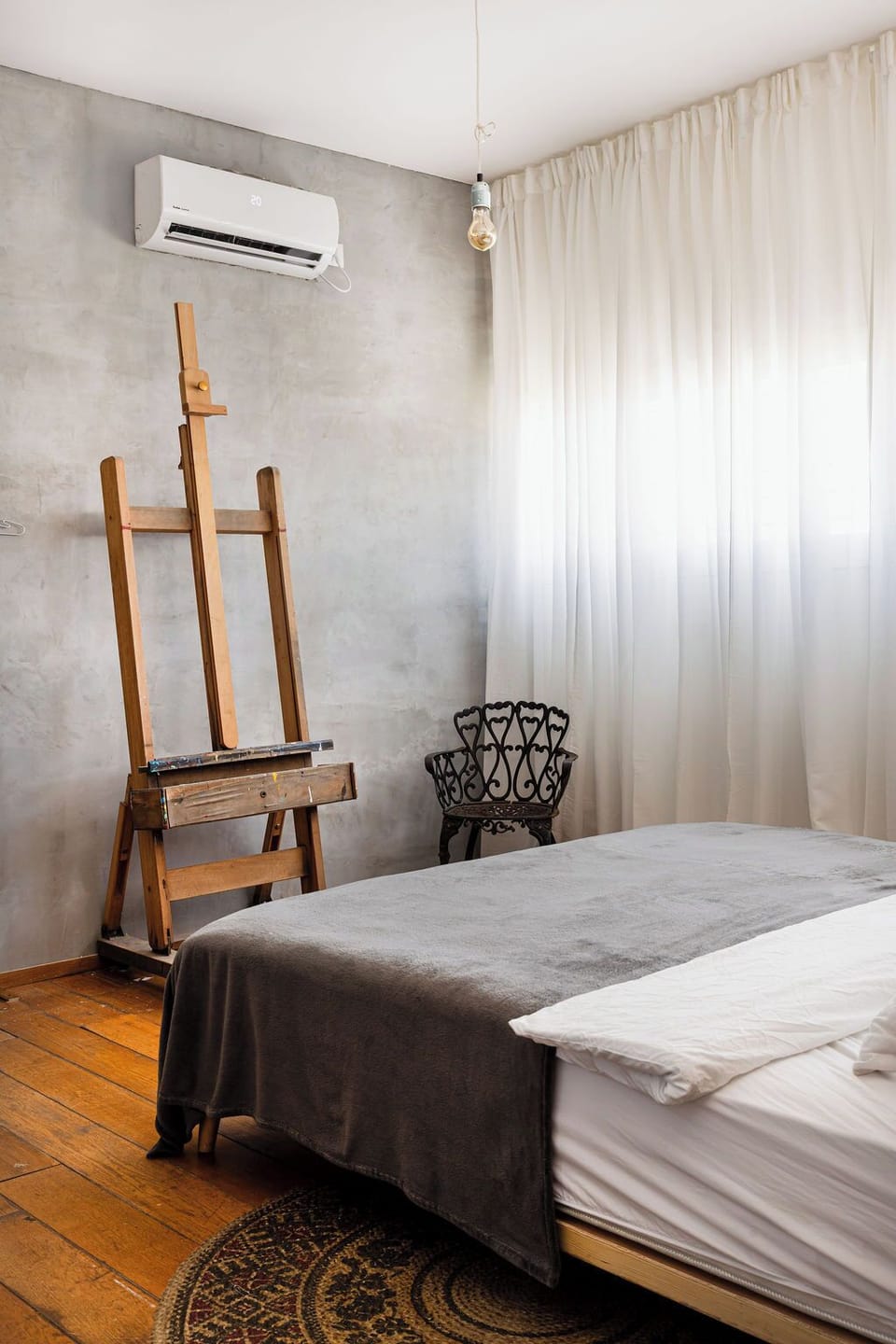 Premium Studio Suite, Balcony, City View | Soundproofing, free WiFi, bed sheets
