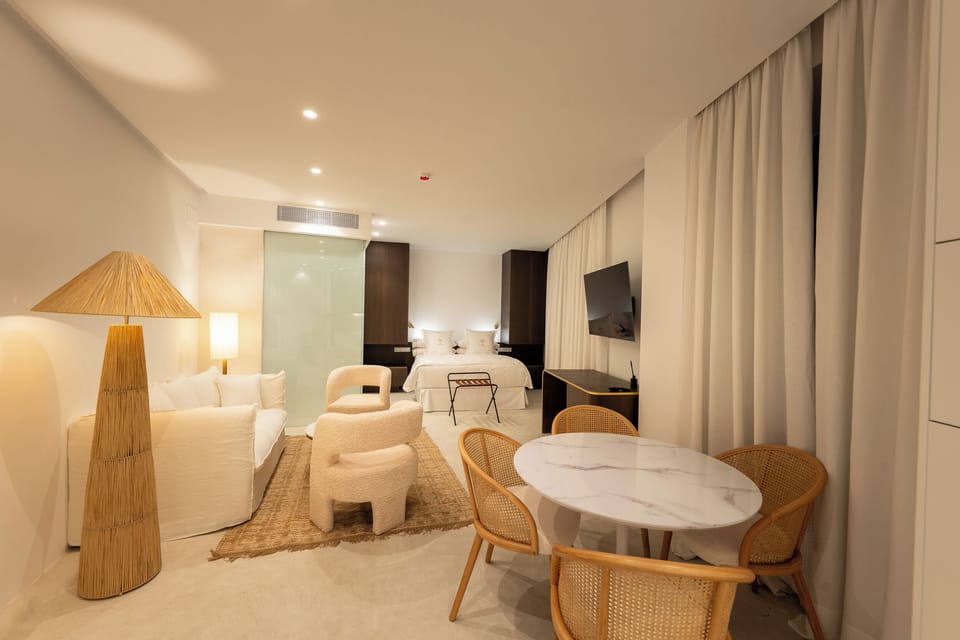 Standard Apartment | In-room safe, blackout drapes, soundproofing, free WiFi