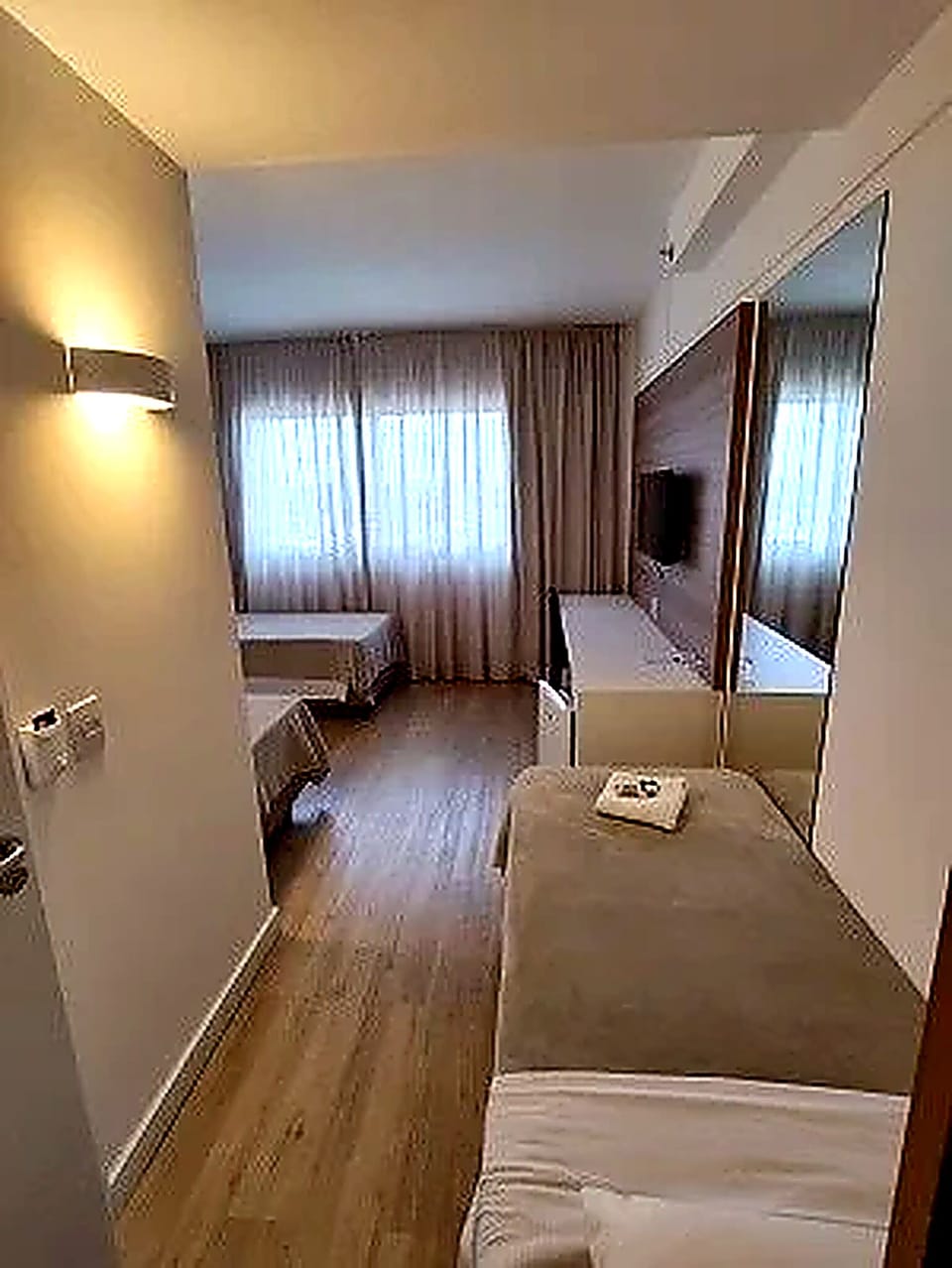 Standard PwD Disability Access Triple - 3 Single Beds | Minibar, in-room safe, desk, soundproofing