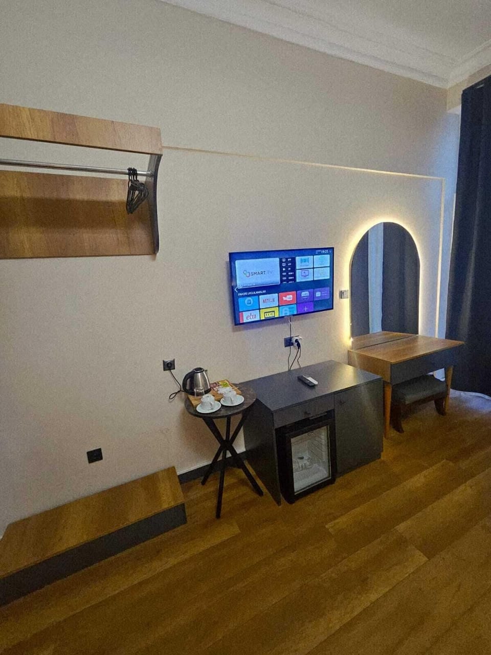 Deluxe Double Room, City View | Premium bedding, minibar, in-room safe, soundproofing