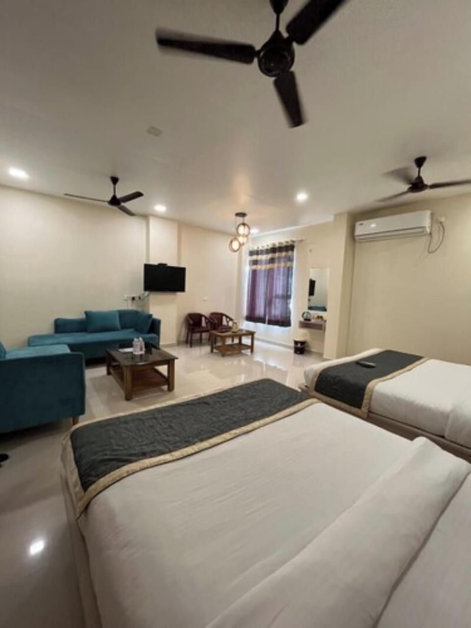 Standard Room | Desk, soundproofing, free WiFi, bed sheets