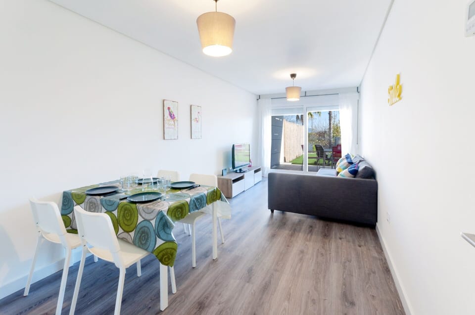 Apartment | Dining