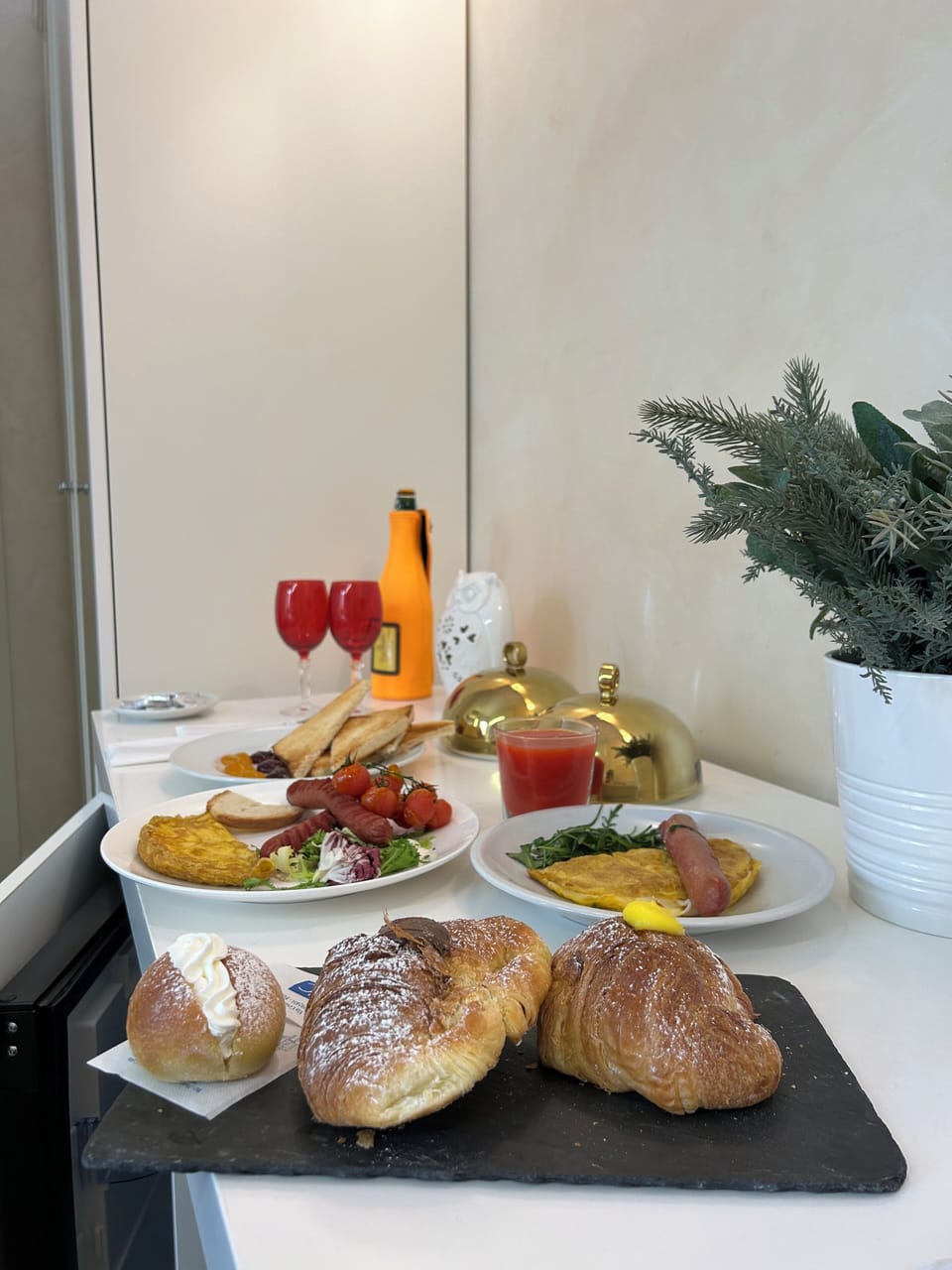 Free daily local cuisine breakfast