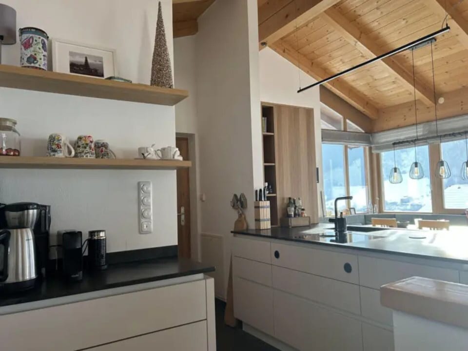 House | Private kitchen