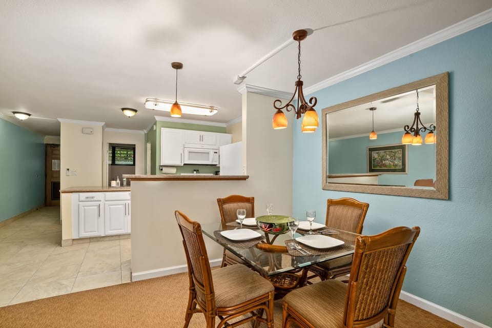 Condo, 1 Bedroom | Dining