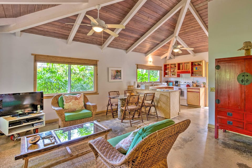 House, 2 Bedrooms | Living area