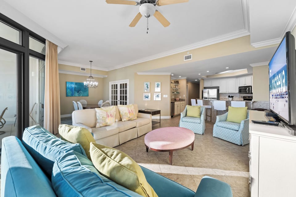 Signature Condo, 3 Bedrooms, Beach View, Beachfront | Living room | 55-inch Smart TV with digital channels