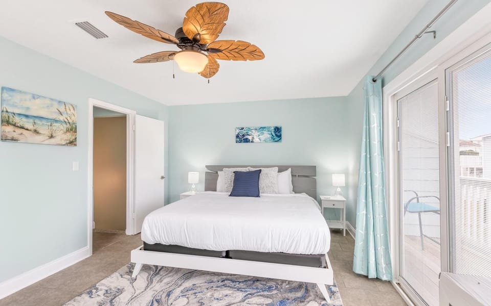 House, Multiple Beds (Blue Dolphin) | 2 bedrooms, WiFi