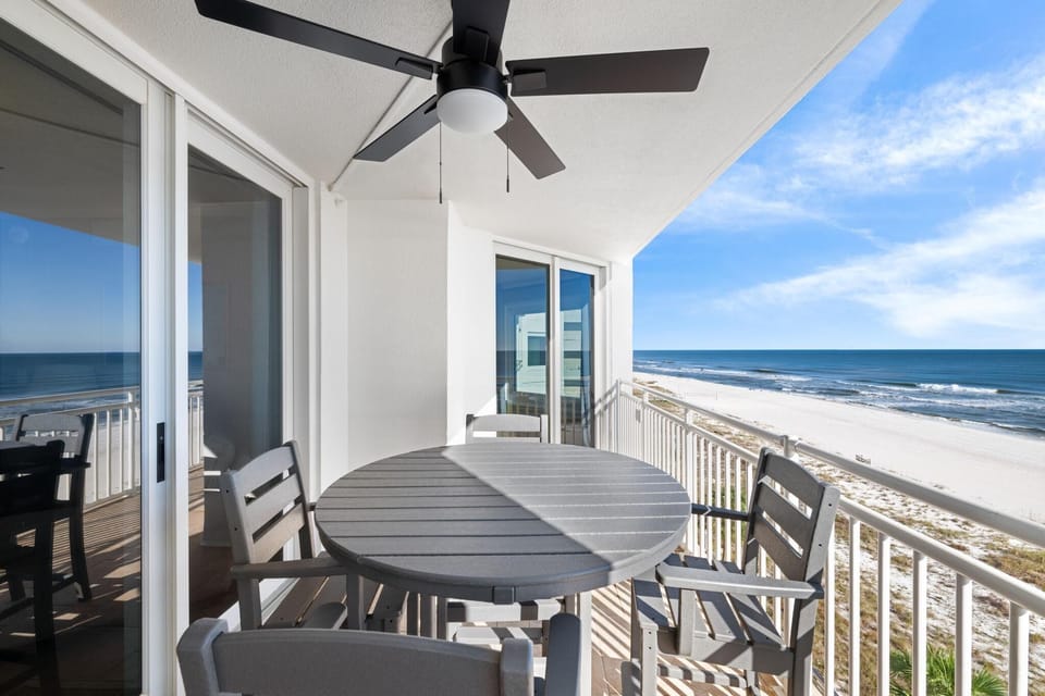 Condo, Multiple Beds (SeaSpray East 624-Gulf Front) | Outdoor dining
