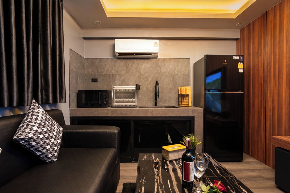 Private kitchenette
