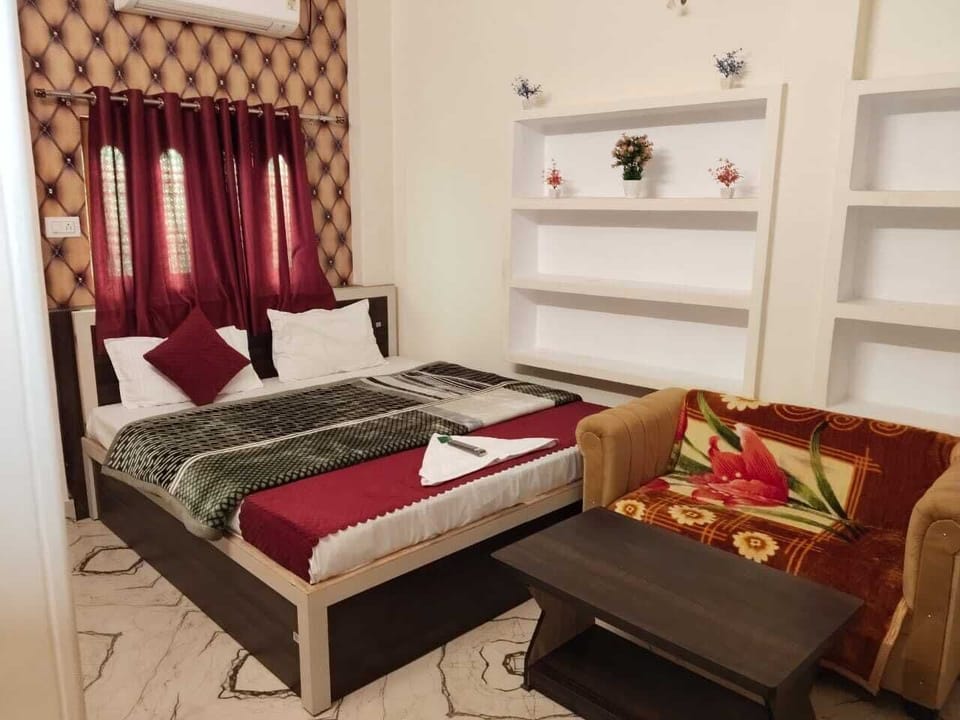 Deluxe Room | Free WiFi