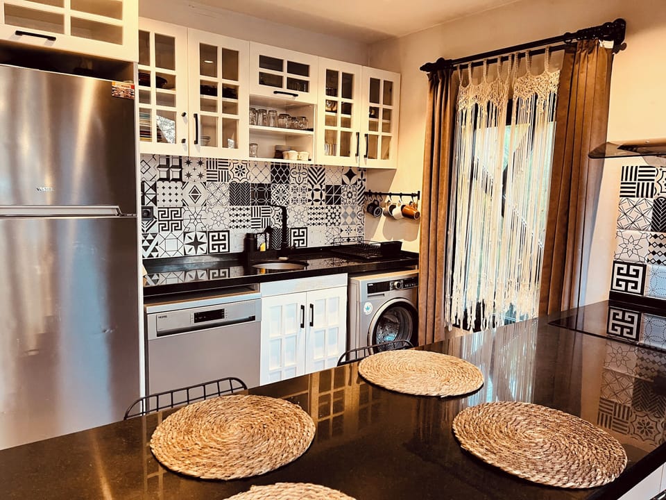 Premium Bungalow, Private Pool, Mountain View | Private kitchen | Full-size fridge, oven, stovetop, dishwasher