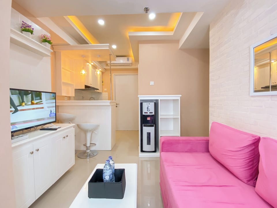 Deluxe Apartment | Living area
